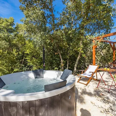 Paradiso Istriano With Jacuzzi Rovinj Exterior photo