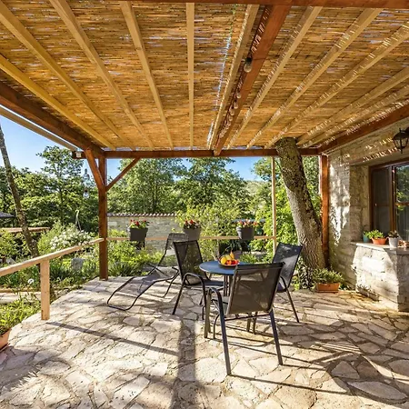 Paradiso Istriano With Jacuzzi Rovinj Exterior photo