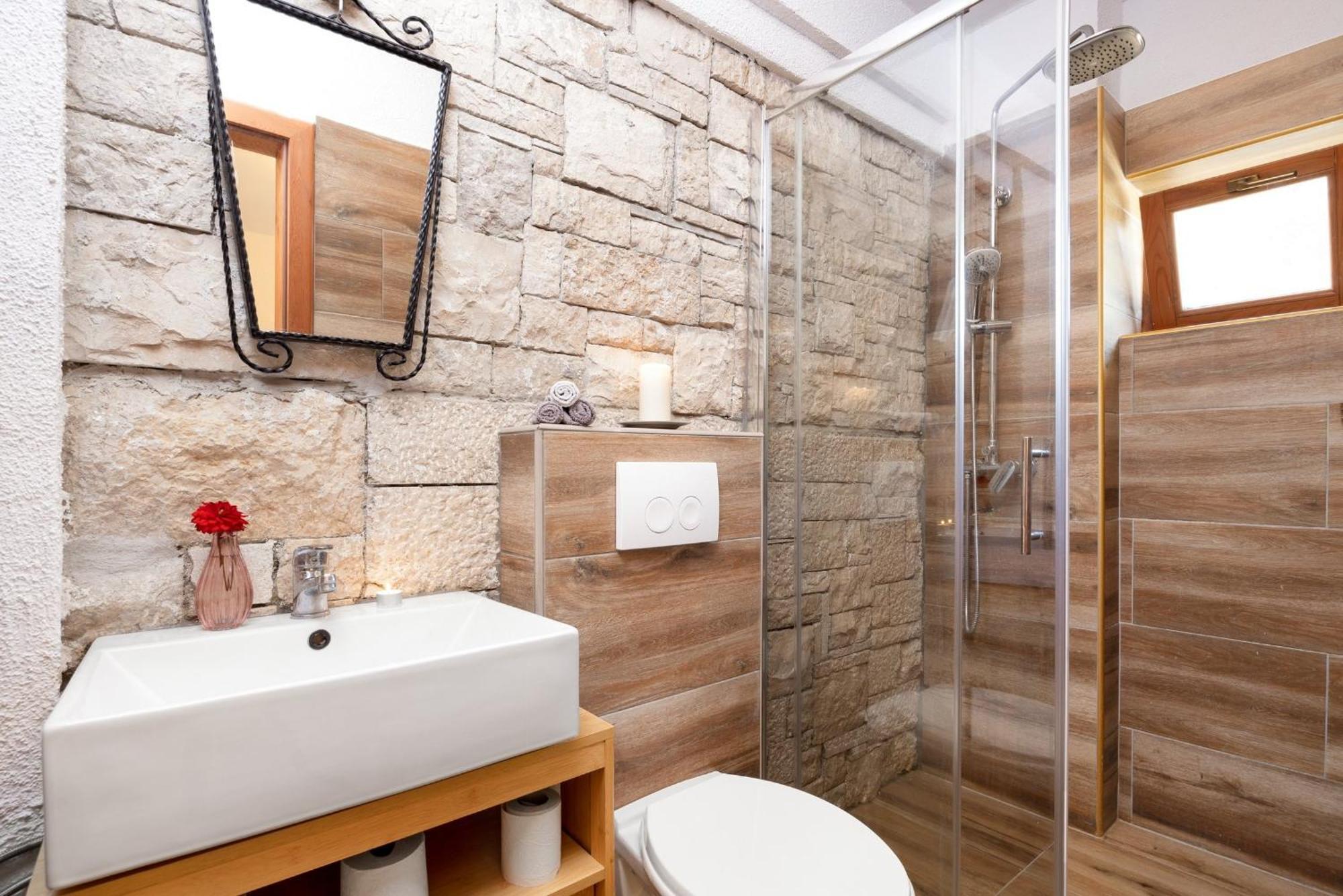Apartment Paradiso Istriano With Jacuzzi *